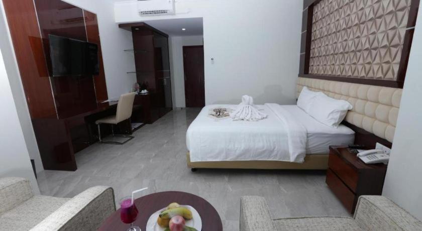 Sindoro Hotel Cilacap By Conary Exterior foto