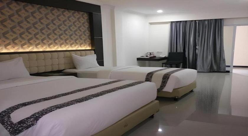 Sindoro Hotel Cilacap By Conary Exterior foto